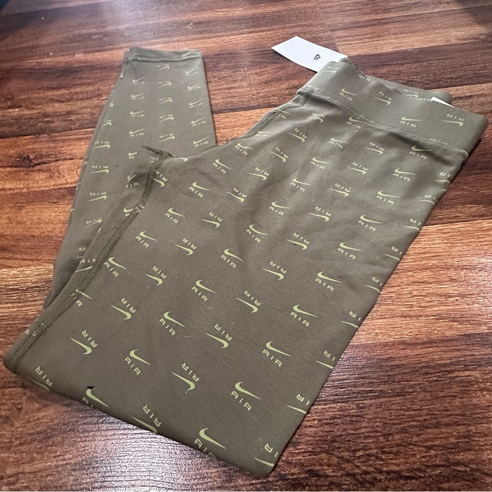 New Nike Air Olive Logo Pattern Leggings